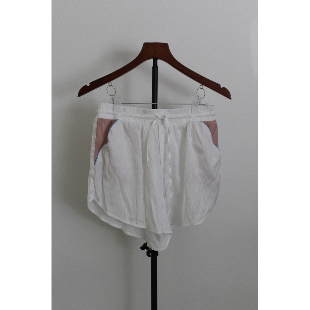Understated Leather White Viscose Blend Drawstring‎ Dolphin Shorts Mauve Trim M